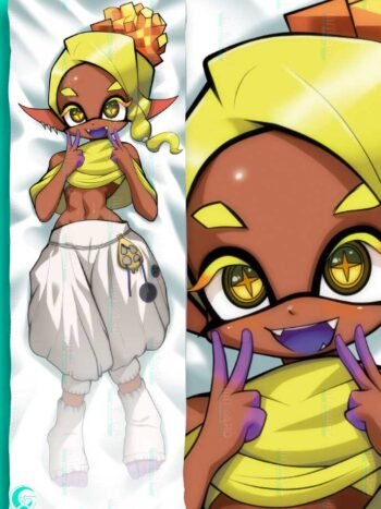 Alternative view of Frye Onaga Body pillow case